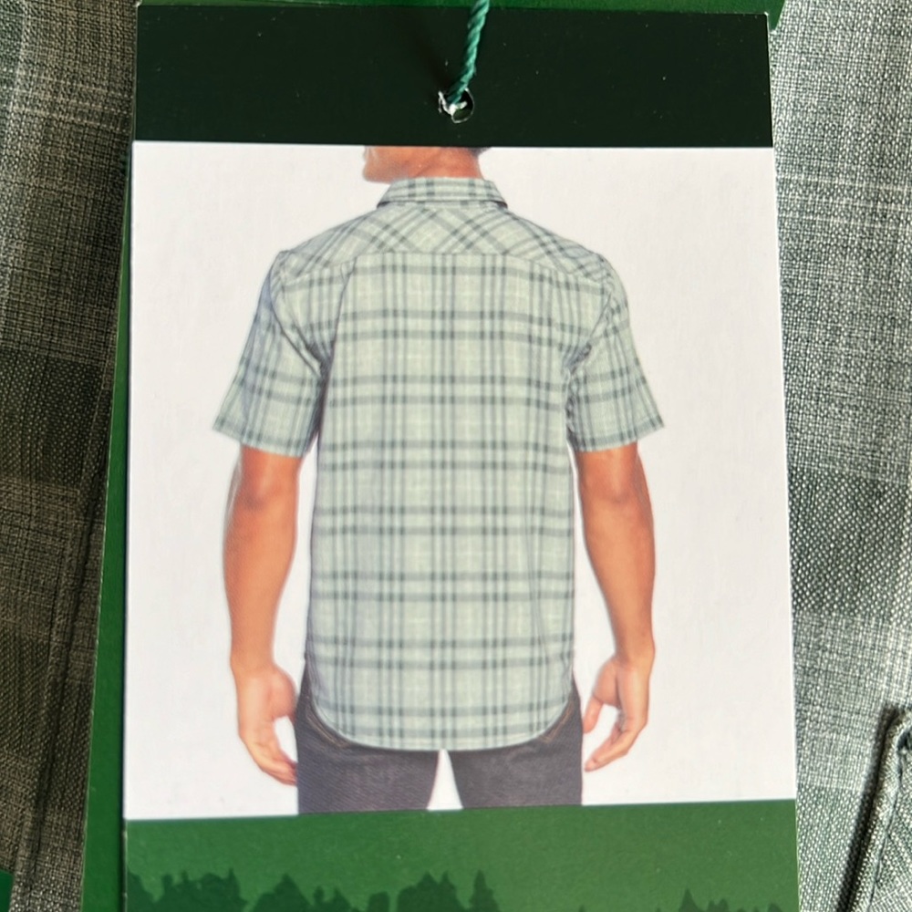 Orvis Short Sleeve Tech Shirt with front button pockets, size XL - Picture 3 of 6